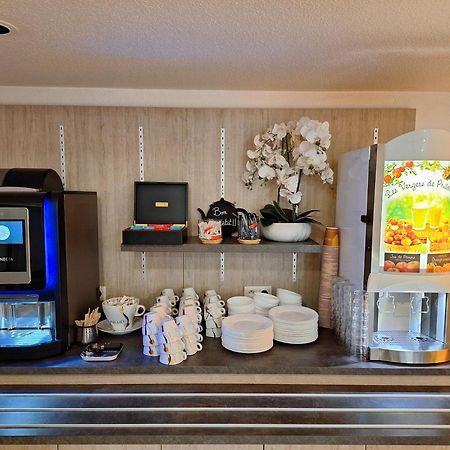 Brit Hotel Essentiel Tours Nord Экстерьер фото