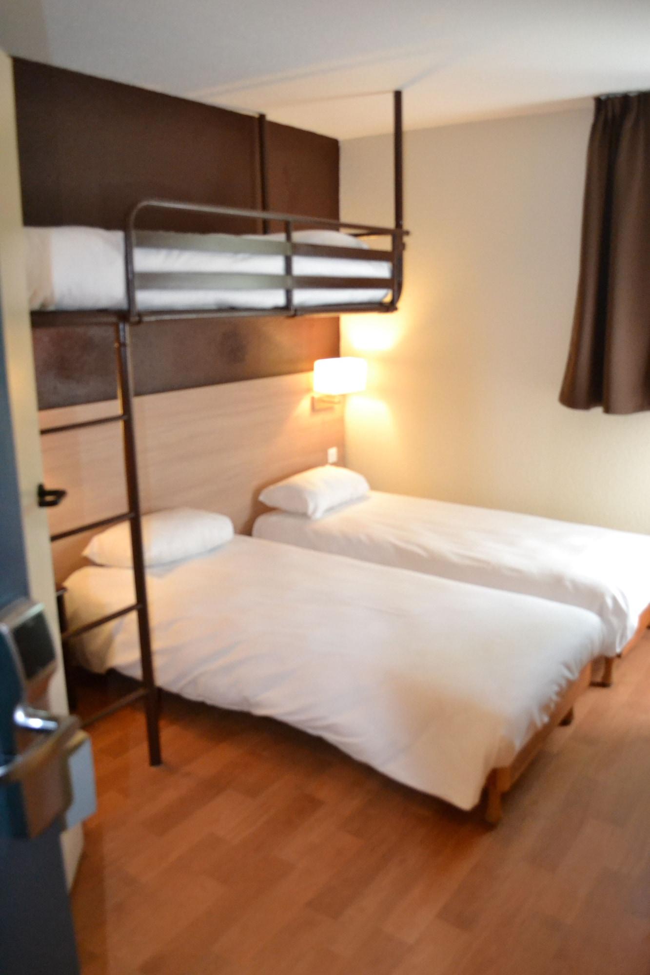 Brit Hotel Essentiel Tours Nord Экстерьер фото