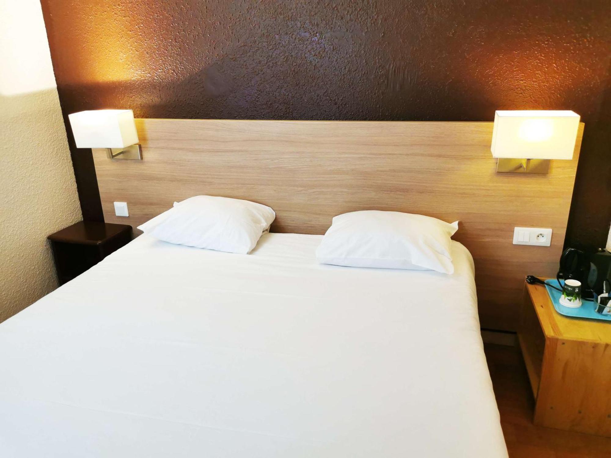 Brit Hotel Essentiel Tours Nord Экстерьер фото