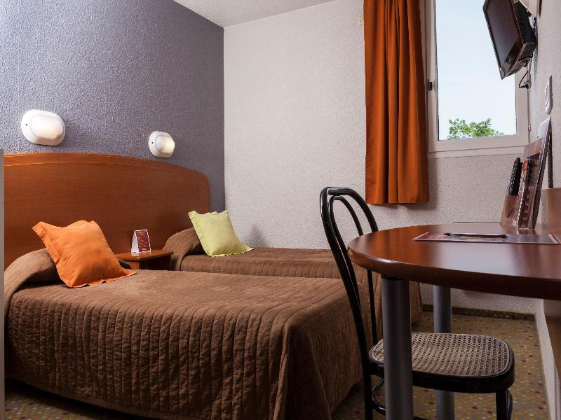 Brit Hotel Essentiel Tours Nord Экстерьер фото